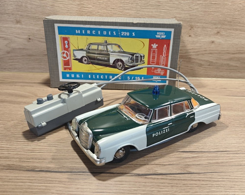 Huki electric mercedes 220 - mercedes,