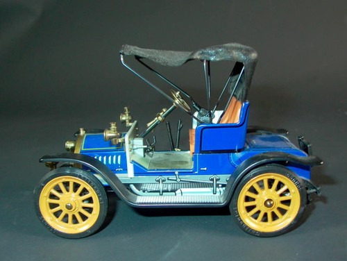 Schuco doktorwagen 1228 - schuco,