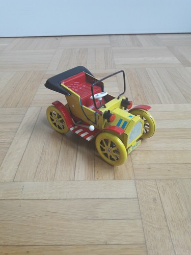 Altes blechspielzeug oldtimer - blechspielzeug,